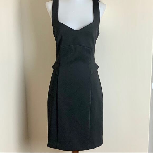 Guess Los Angeles Dress EUC - Picture 8 of 9